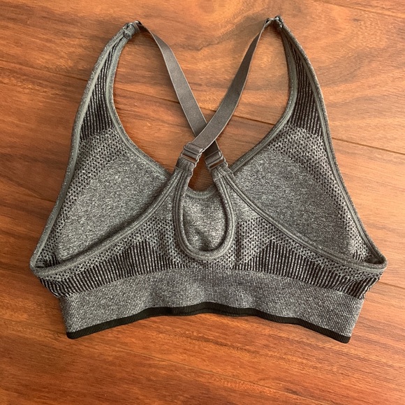Puma Sports Bra - Picture 5 of 5